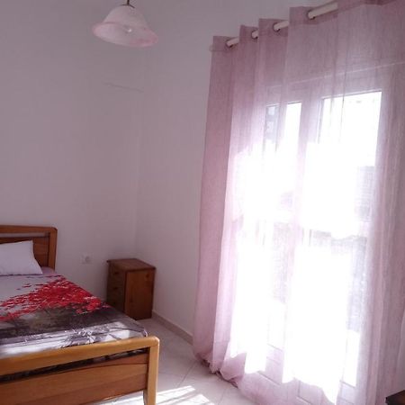 Vacation House In Stroggili Agios Ioannis Peristerion Extérieur photo